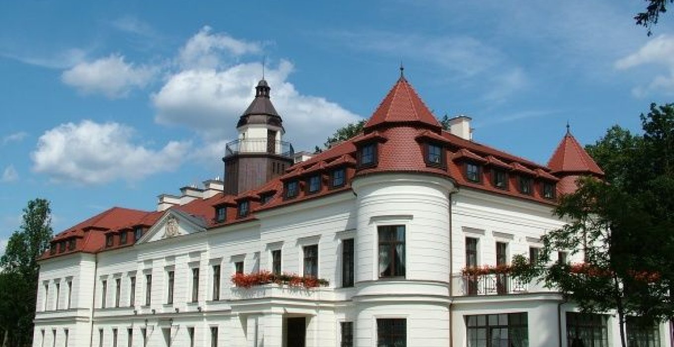Pałac Wiejce - zdjęcie 1 