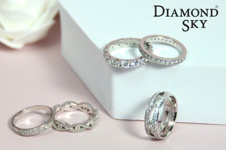 Biżuteria ślubna z diamentami – top trendy 2026