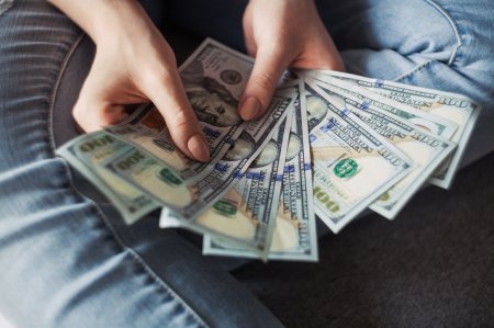 Ile daje się na wesele? Ile do koperty na wesele w 2023 i 2024 roku?
