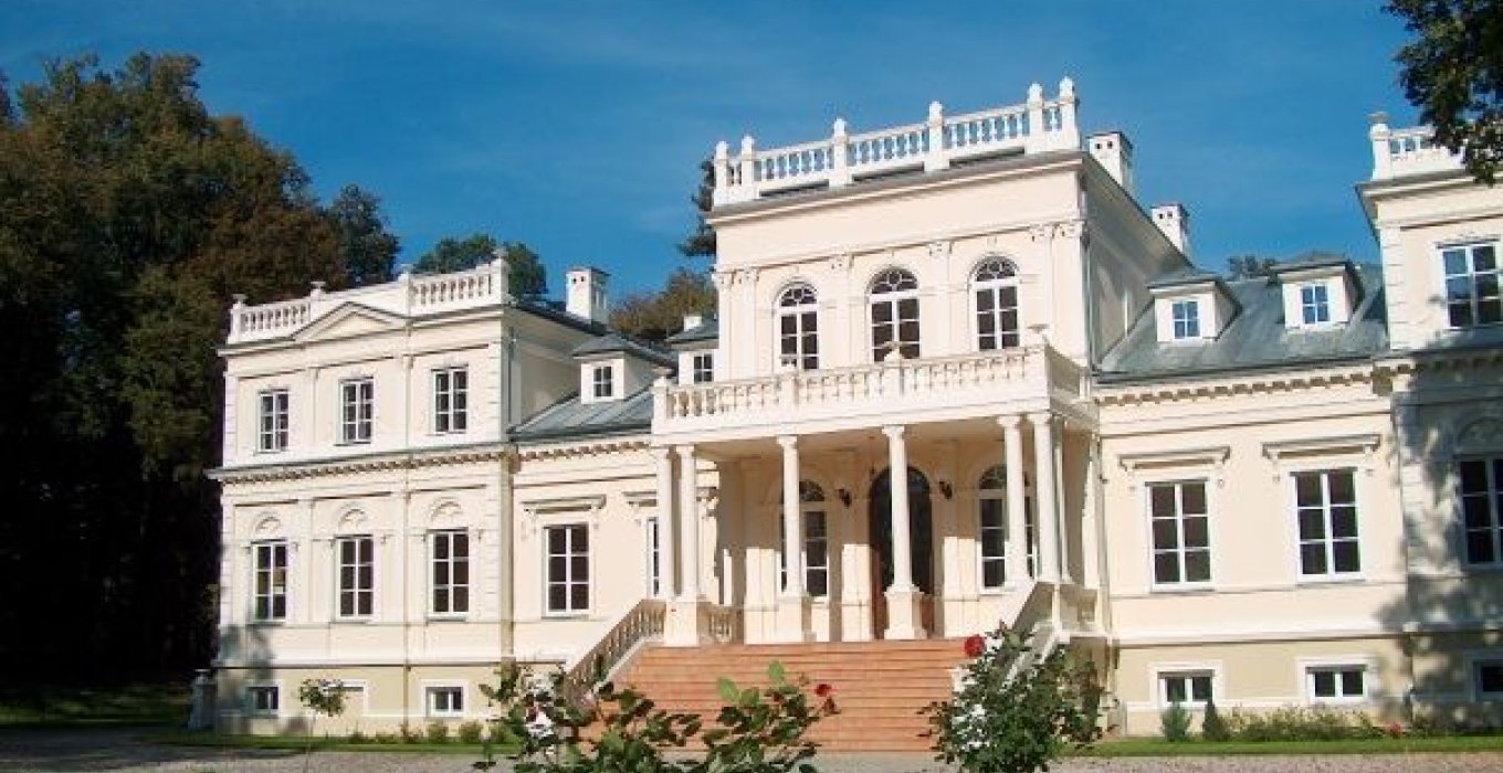Pałac Chojnata - zdjęcie 1 