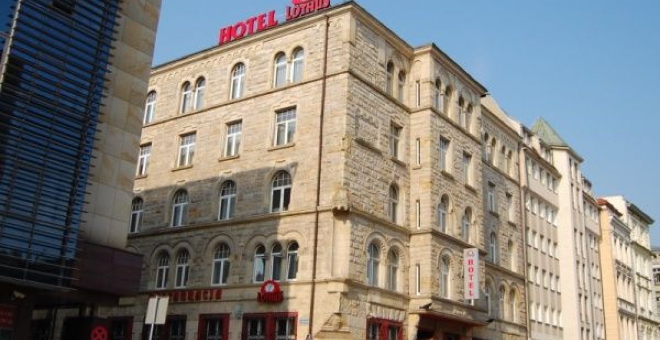 Hotel Lothus - zdjęcie 1 
