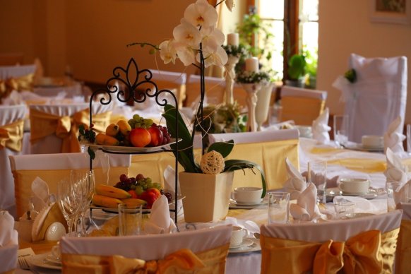 Dworek Biesiadny - sale weselne Mosina 