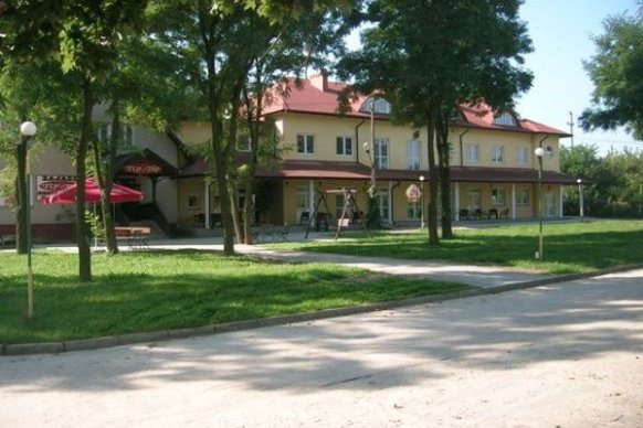 Zajazd Tip-Top - sale weselne Nowe Iganie 