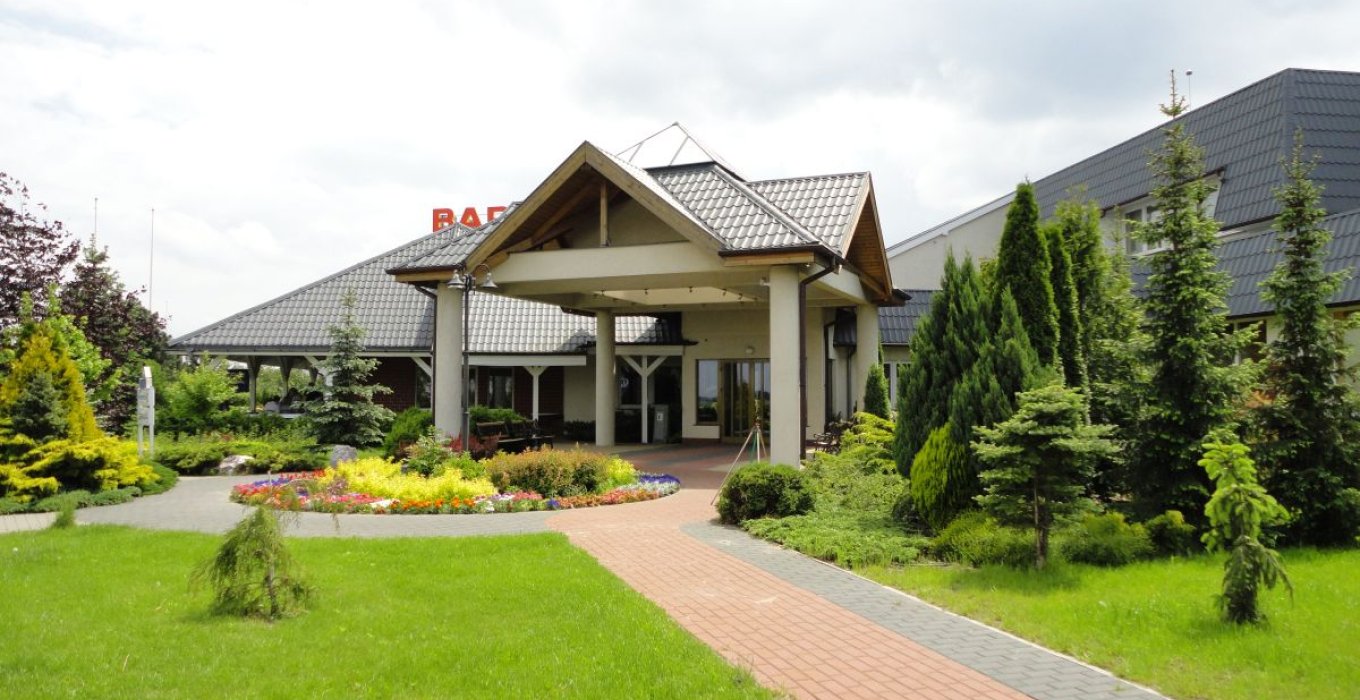 Hotel Podróżnik - zdjęcie 1 