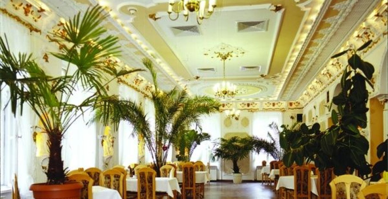 Hotel Restauracja Dworek - zdjęcie 1 