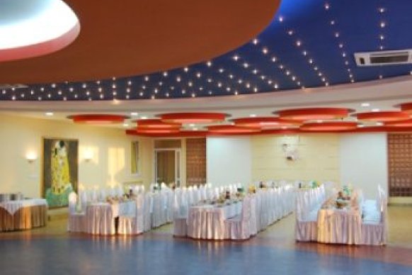 Hotel Chrobry i Restauracja Królewska - sale weselne Łęczyca 