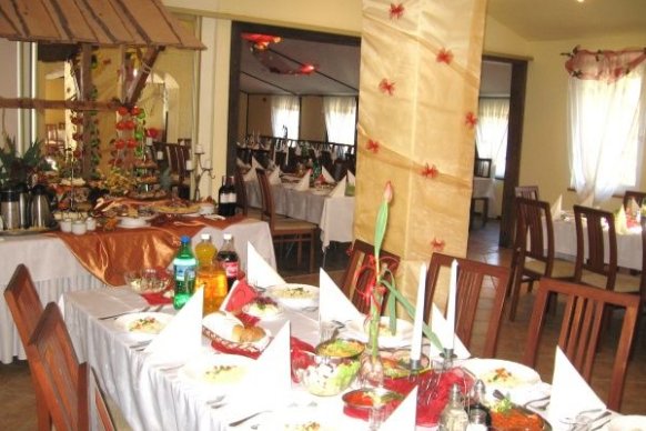 Ośrodek Szkoleniowo - Wypoczynkowy Stary Folwark - sale weselne Barczewo 