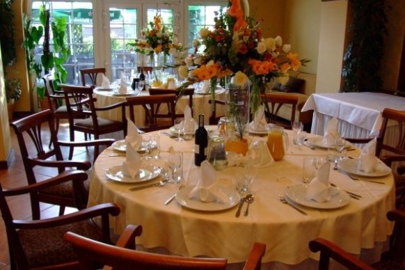 Restauracja Powozownia - sale weselne Poznań 