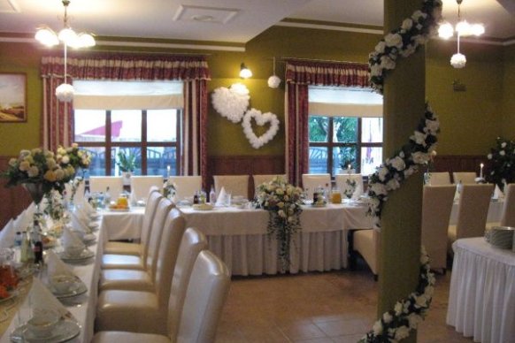 Restauracja Don Roberto i Dom Familijny Rheticus - sale weselne Frombork 