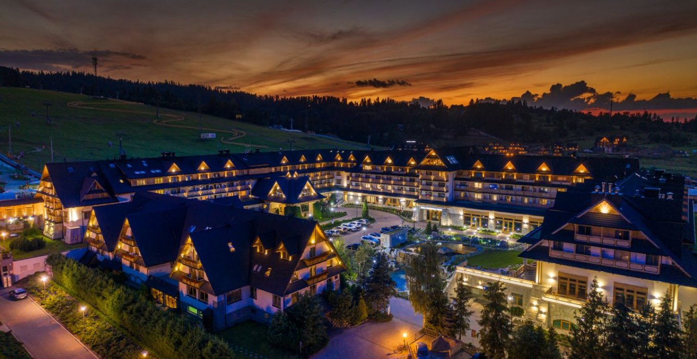 Karcma Bania - Hotel Bania **** Thermal & Ski  - zdjęcie 1 