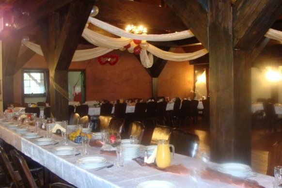 Centrum Rekreacyjno-Konferencyjne Harenda - sale weselne Ludwikowice Kłodzkie 