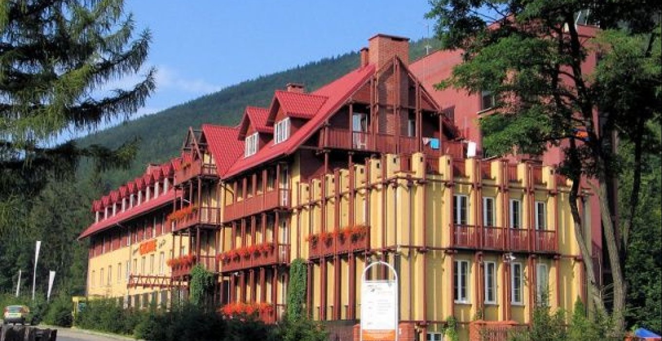 Ośrodek Szkoleniowo - Wypoczynkowy Exploris - Szczyrk - hotel ...