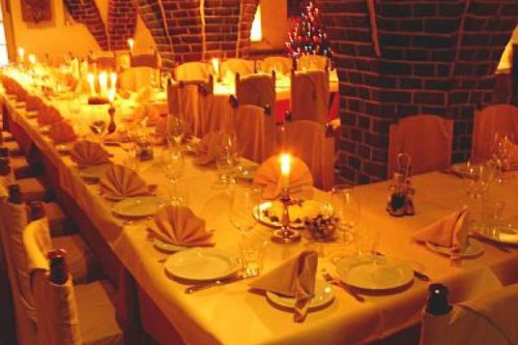 Restauracja - Klub  Świętoszek - sale weselne Warszawa 