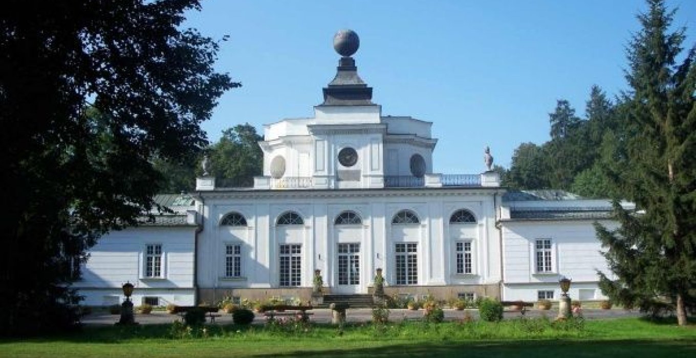 Dom Zjazdów i Konferencji Polskiej Akademii Nauk - zdjęcie 1 