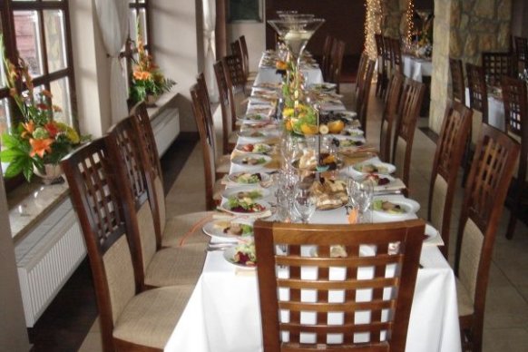 Oberża Pod Czarnym Koniem - sale weselne Kraków 