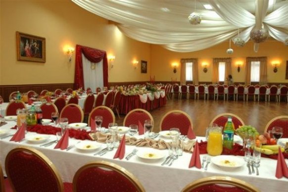 Hotel Dobosz - sale weselne Police 