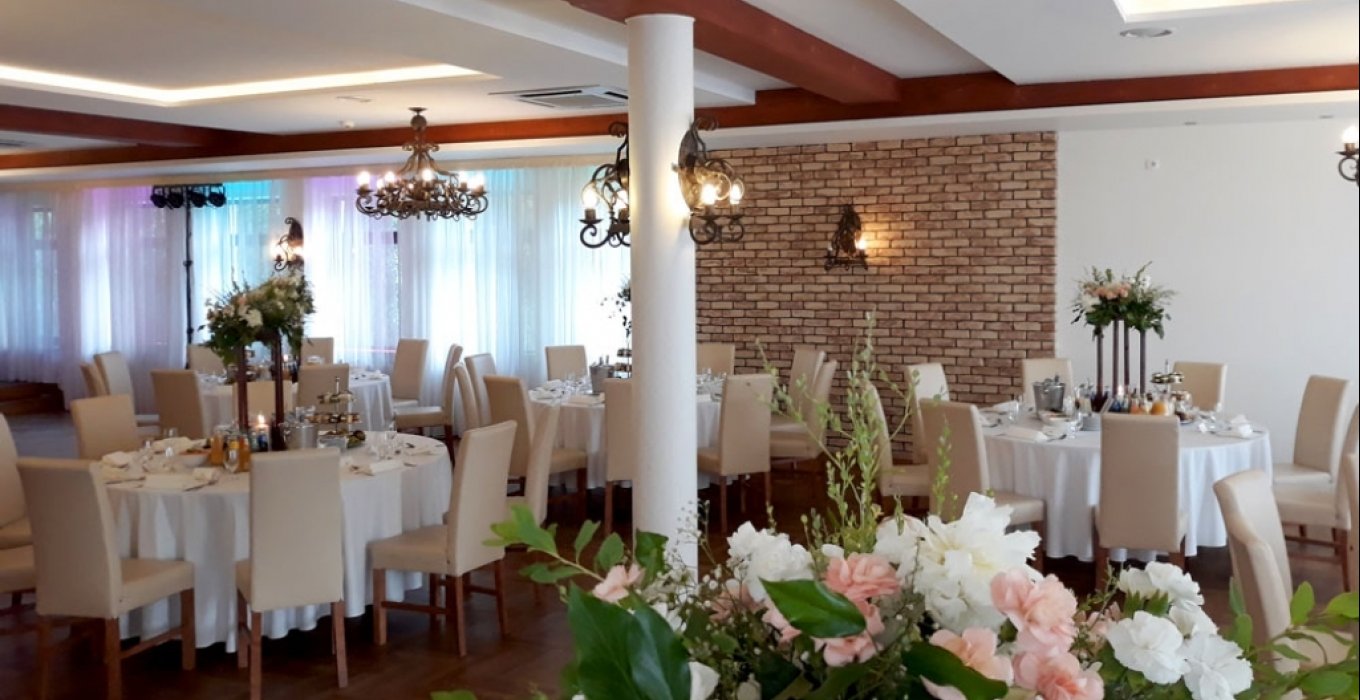 Restauracja i Hotel Podzamcze*** - zdjęcie 1 