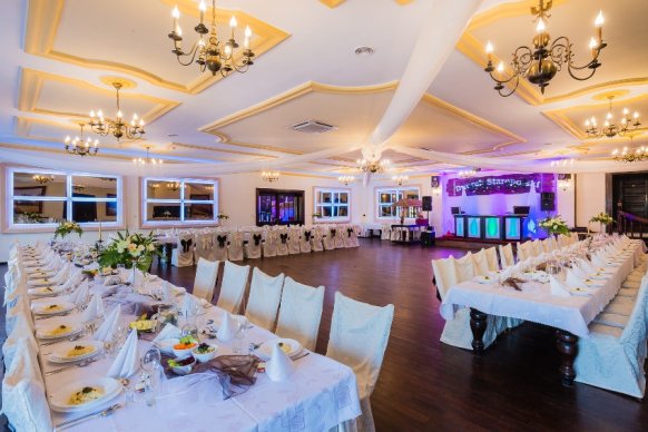 Dworek Staropolski - sale weselne Poznań 