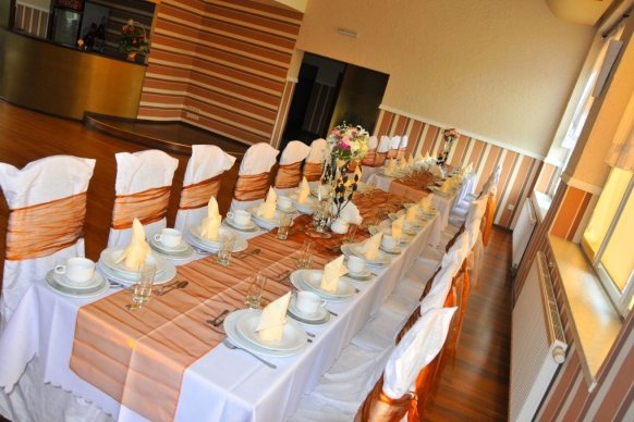 Restauracja - Hotel Łabędź - sale weselne Pyskowice 
