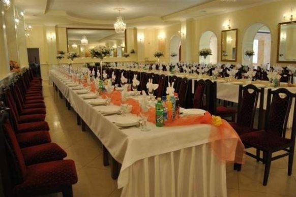 Dom Weselny Staś - sale weselne Bławatków 