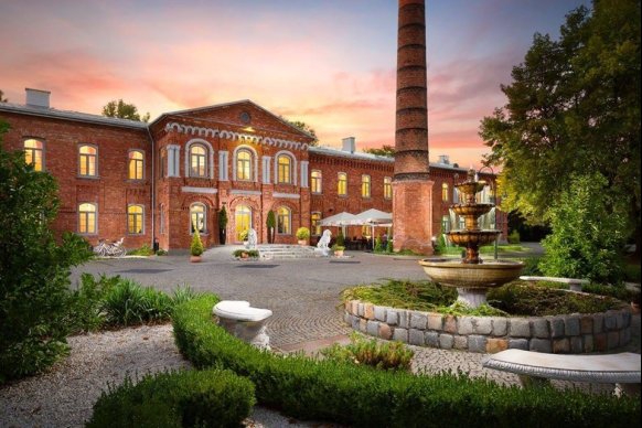 ROYAL HOTEL **** - sale weselne Warszawa 