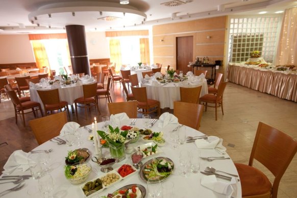 Ośrodek Allianz w Ryni - sale weselne Białobrzegi 