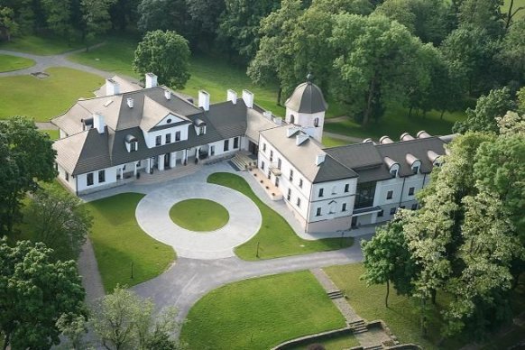 Dwór Kombornia - sale weselne Krosno 