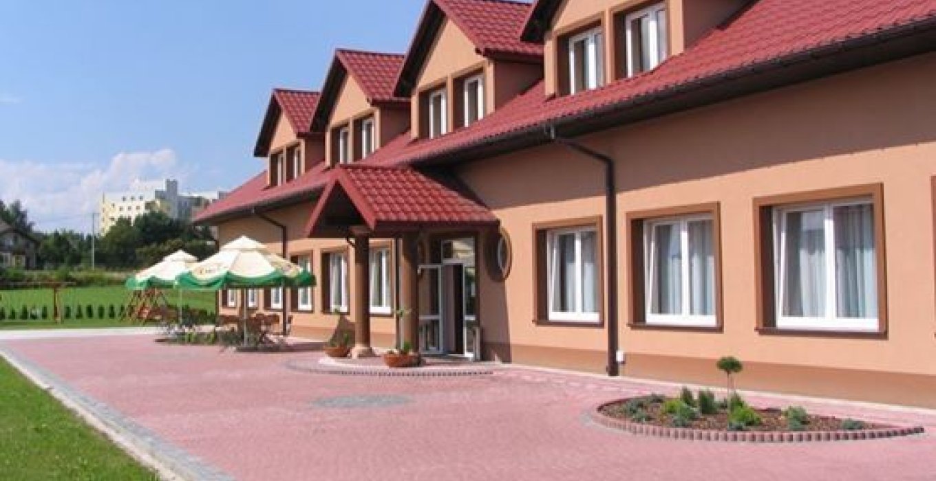 Hotel i Restauracja Twierdza - zdjęcie 1 