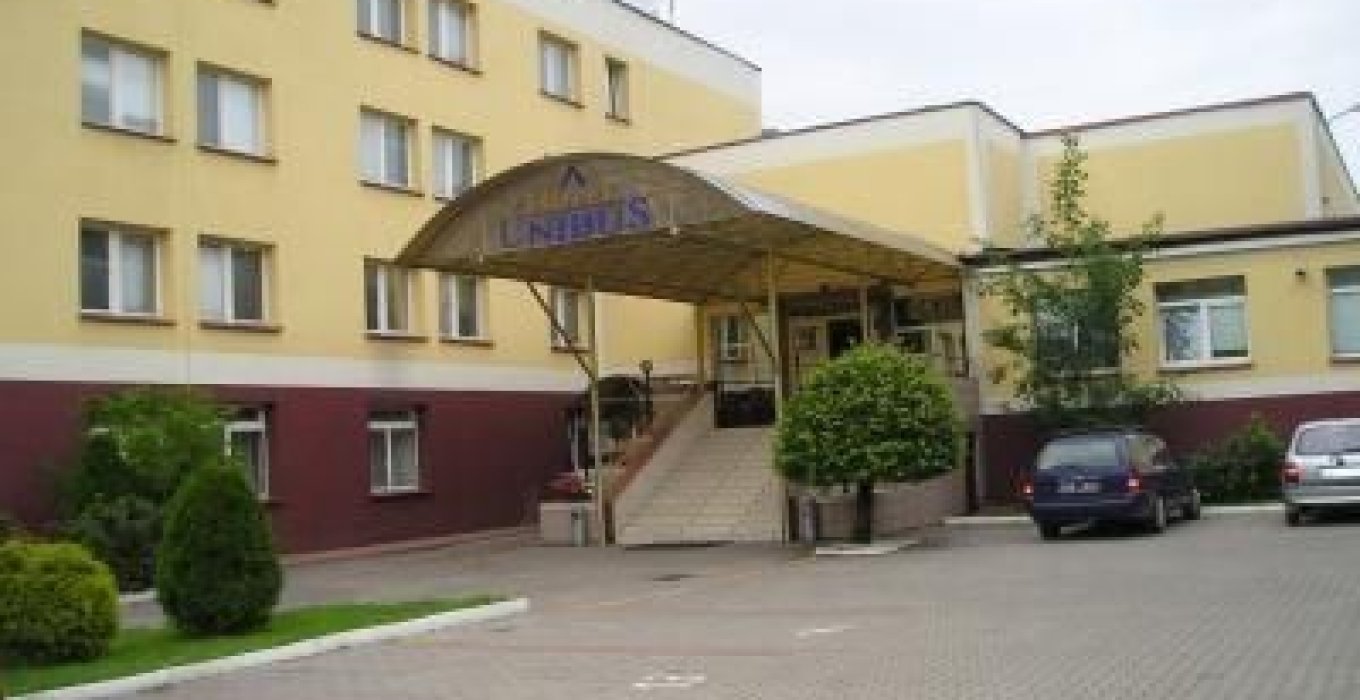 Hotel Unibus - zdjęcie 1 