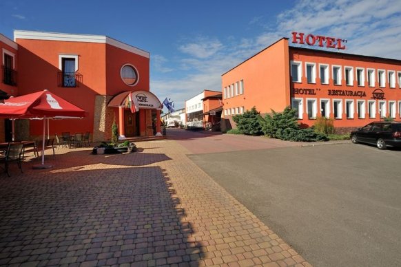 Hotel Twist - sale weselne Krosno 