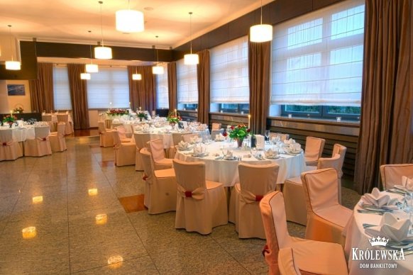 Dom Bankietowy Królewska - sale weselne Warszawa 