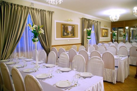 Hotel i Restauracja Dworek - sale weselne Kolbuszowa 