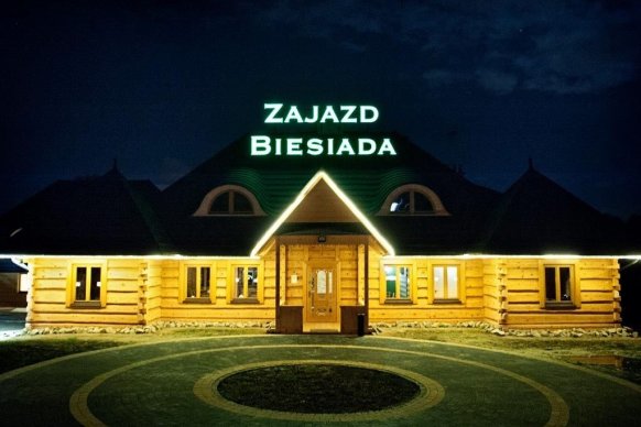 Restauracja Zajazd Biesiada - sale weselne Kraków 