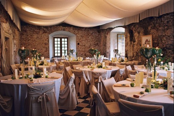 Zamek Korzkiew - sale weselne Korzkiew 