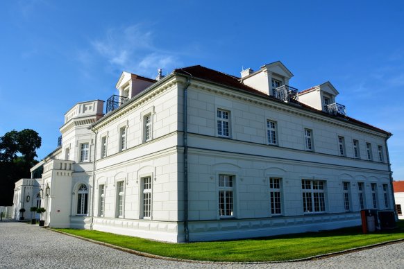 Pałac na Opieszynie - sale weselne Września 