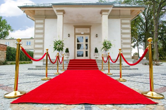 Pałac Dąbrówka - sale weselne Leszno 