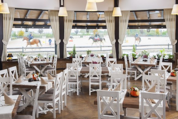 Centrum Sportowo-Rekreacyjne Zbyszko - sale weselne Łódź 