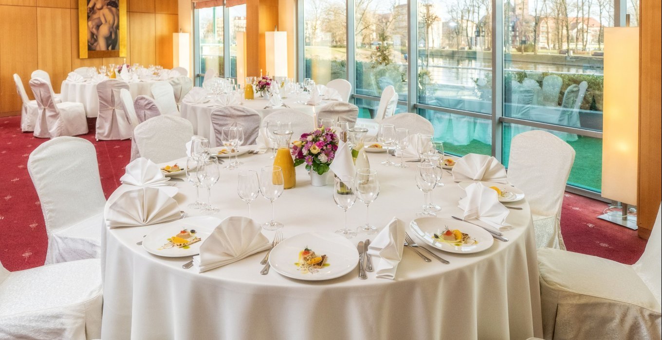 Hotel HP Park Plaza Wrocław - zdjęcie 1 