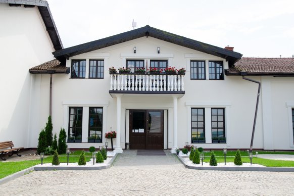 Dworek Pod Platanem - sale weselne Gliwice 