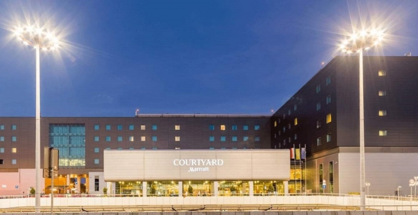 Courtyard by Marriott Warsaw Airport - zdjęcie 1 