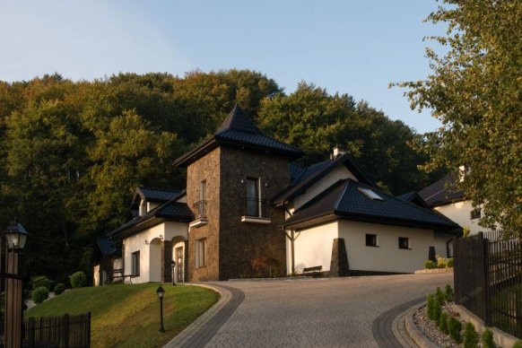 Willa Podlesie - sale weselne Tarnów 