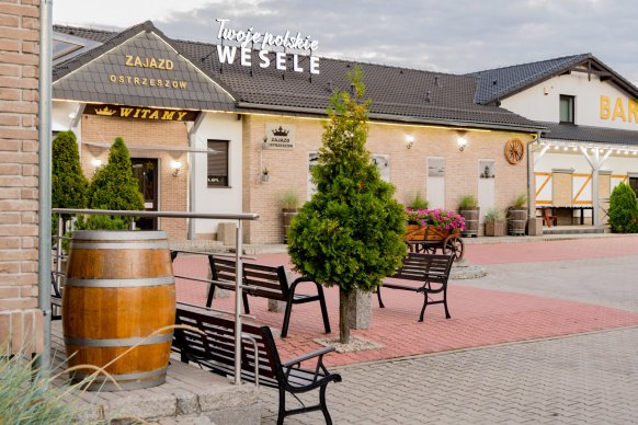 Zajazd w Ostrzeszowie - sale weselne Ostrzeszów 