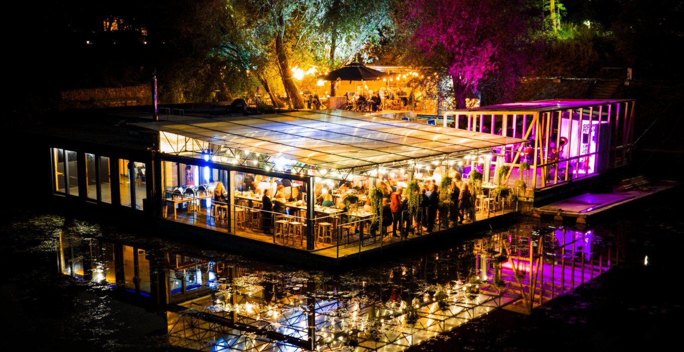 MIEJSCE - zdjęcie 1 