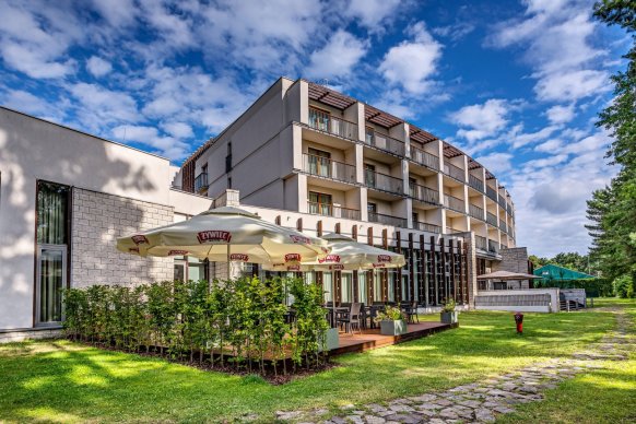 Holiday Inn Resort Warszawa Józefów - sale weselne Warszawa 