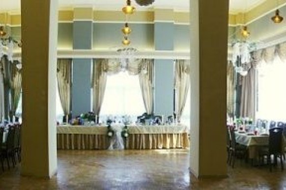 Ośrodek Wypoczynkowo - Rekreacyjny Silesia - sale weselne Międzybrodzie Bialskie 