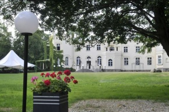 Pałac w Krześlicach - sale weselne Krześlice 